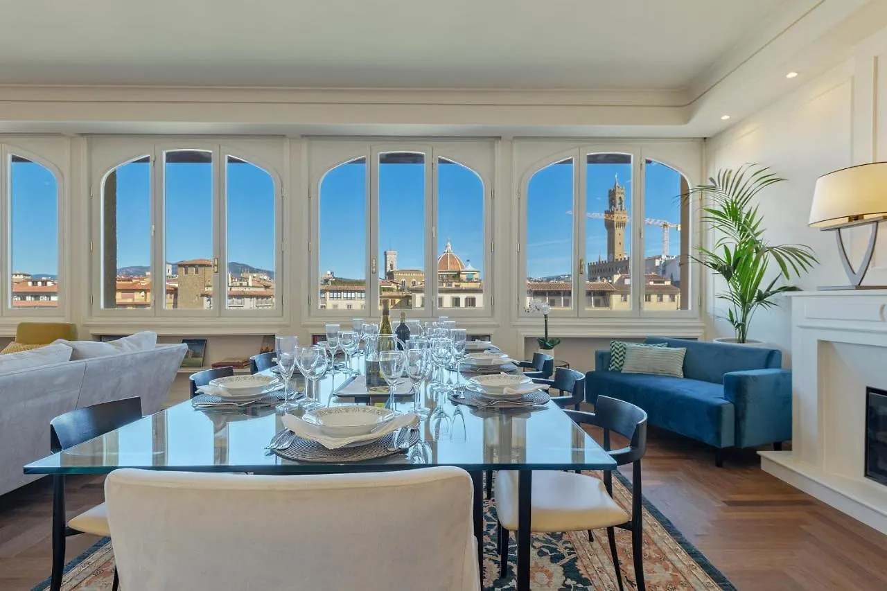 Apartments Florence - Dreams Over Ponte Vecchio 0*,  Италия